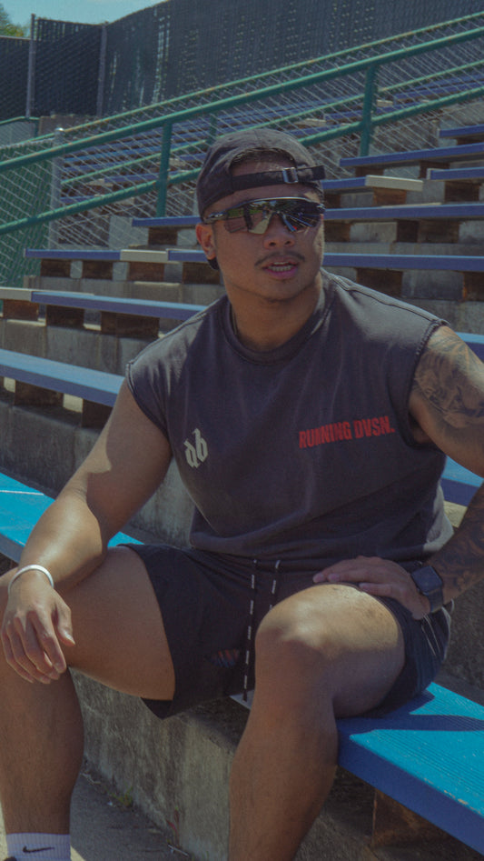 RUNNERS DIVISION CUT OFF TEE